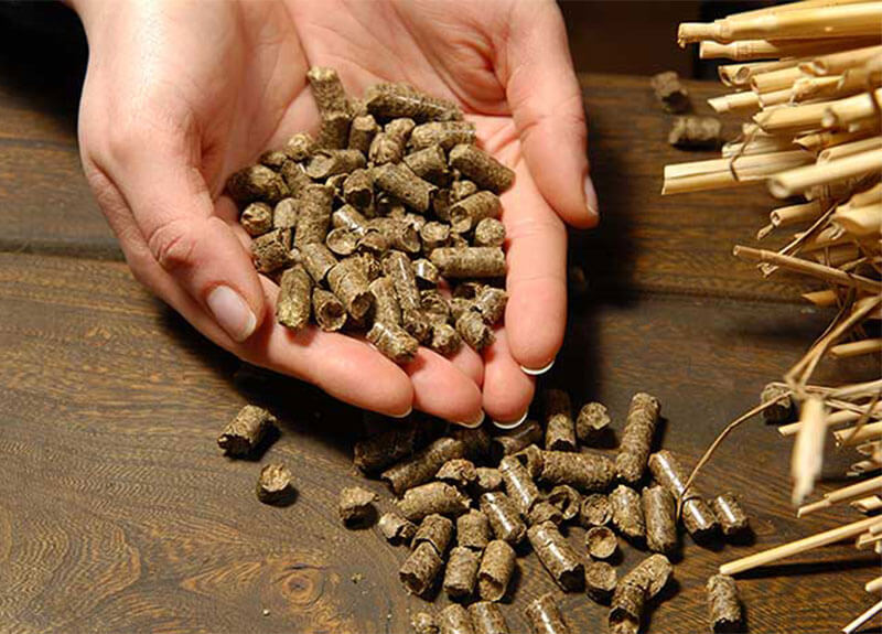 straw-pellets